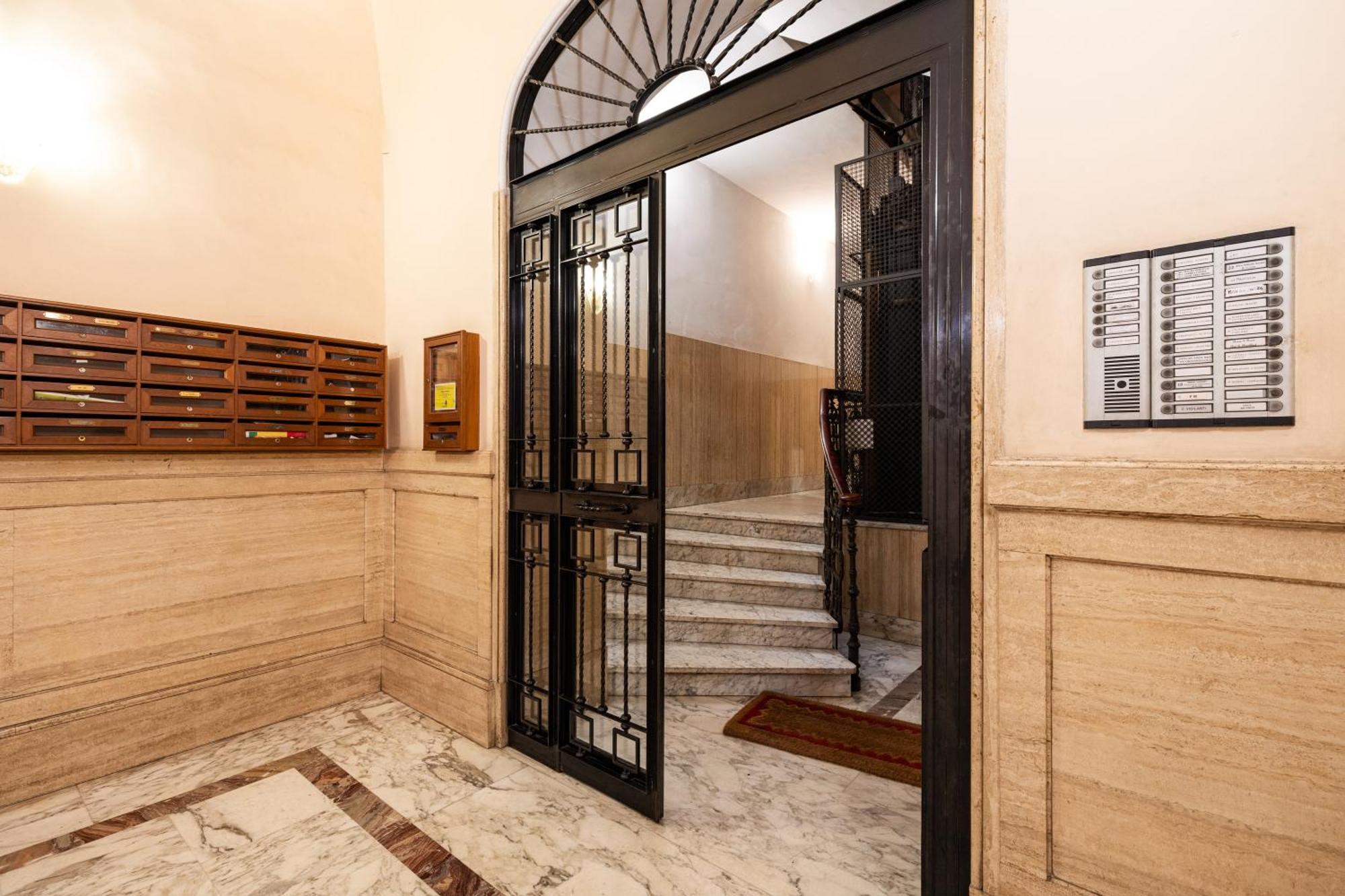 R.c. Vatican View Gasthof *