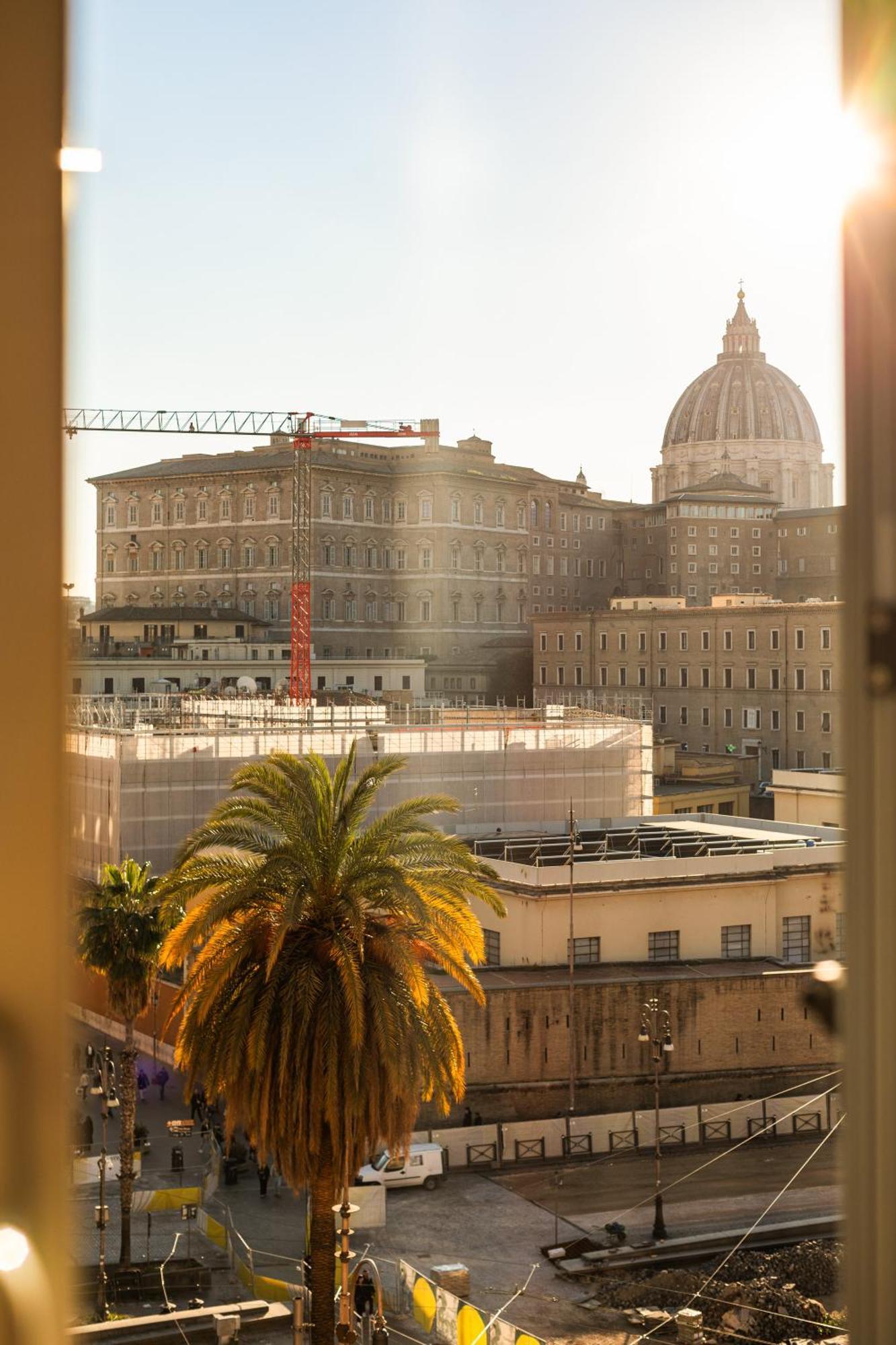 R.c. Vatican View * Rom